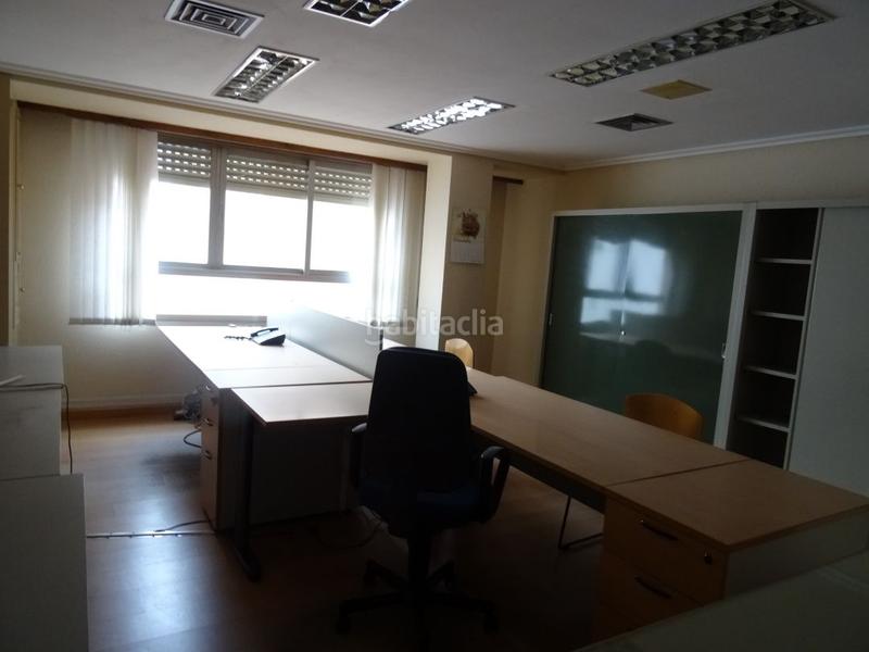 Foto fbc5fe68-f7b6-4d2b-80c4-5ea04d2a2dce. Bureau dans Gran Via Logroño