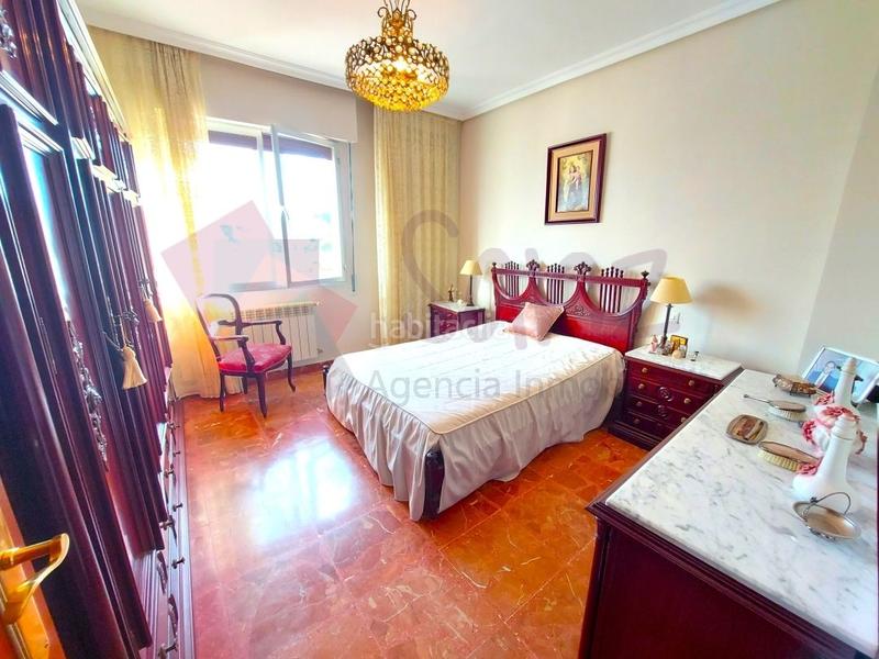 Foto ddce97e2-7cc9-4fdb-9082-9525012cca27. Casa gran casa enexcelente ubicación en Entrena