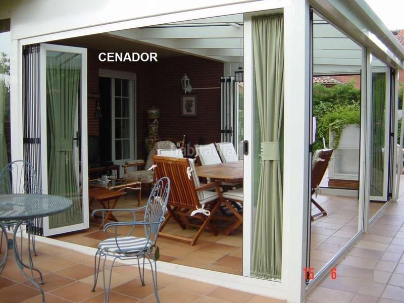 Foto 7056ae1b-fef7-48cb-bc27-a7a1c8eccd76. Chalet con parcheggio piscina in Lardero