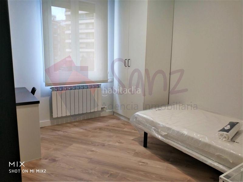 Foto f5cde1cd-61ae-4a0a-896e-d0e49cd88bac. Rent flat with heating in Gran Via Logroño