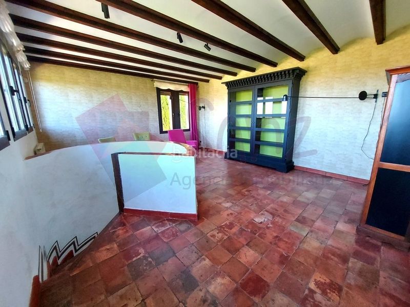 Foto 11d71a51-3e57-4b16-a62e-956f12b9480d. Haus mit parking in Villamediana de Iregua