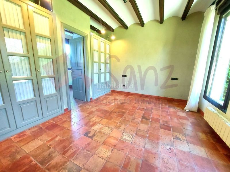 Foto f6449205-fcbf-4ea6-8178-1f36dcd7aca8. Haus mit parking in Villamediana de Iregua