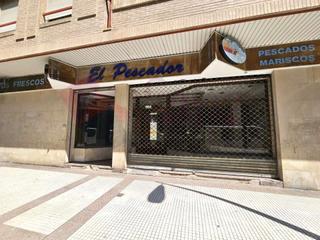Local Comercial en Calle Torremuña 6