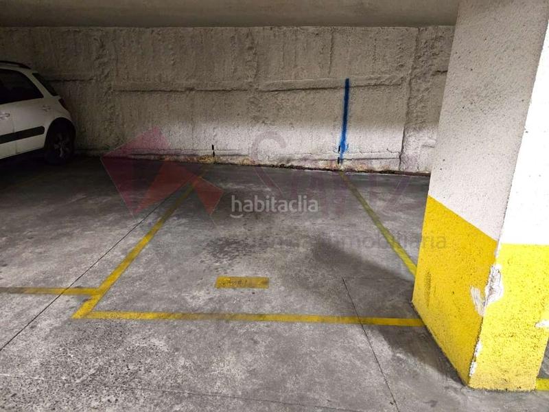 Foto 6144c4f5-d71d-4616-b3e0-a3d5cd3b9c12. Aparcament cotxe a calle huesca 42 a Jesuitas Logroño