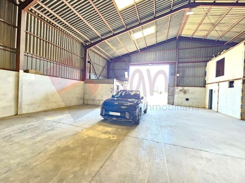 Foto 8fb55a36-d7ed-42cb-81f9-e4311f415e85. Rent industrial building in Navarrete