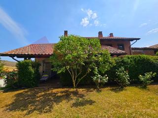 Xalet  Calle eras. Oportunidad en sanz. preciosa casa en el pueblo de matute