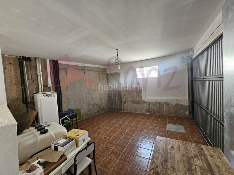 Foto a2ddec23-58f1-4ae3-8de5-a784b83d21a2. Chalet avec chauffage parking dans Matute