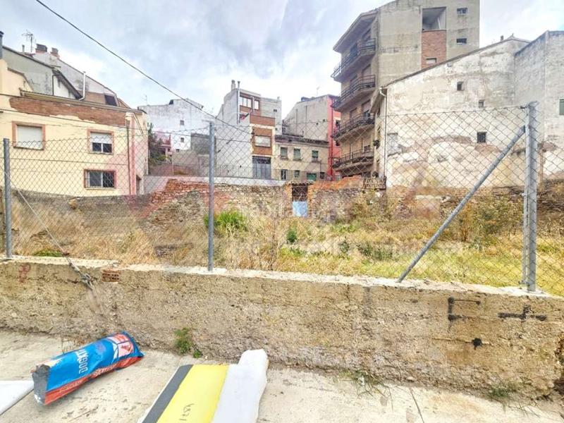Foto 2d96dc08-09eb-4e72-a43b-4254c11b6fd0. Terreny residencial a calle cantarranas 18 a Alberite