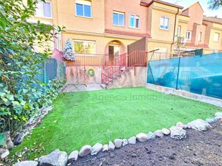 Xalet  Calle la corua. En exclusiva inmobiliaria sanz unifamiliar en yage