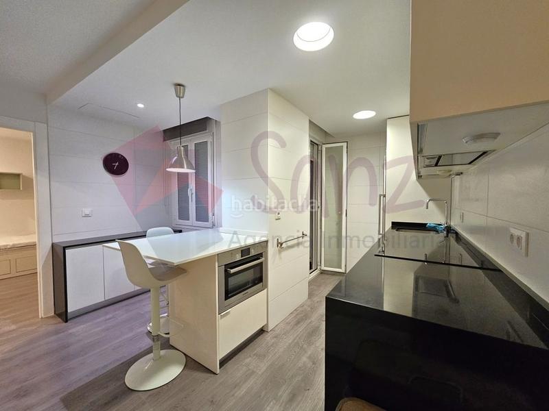 Foto 4001824c-8eb8-4fca-b894-01bb224b4963. Rent apartment with heating in Gran Via Logroño
