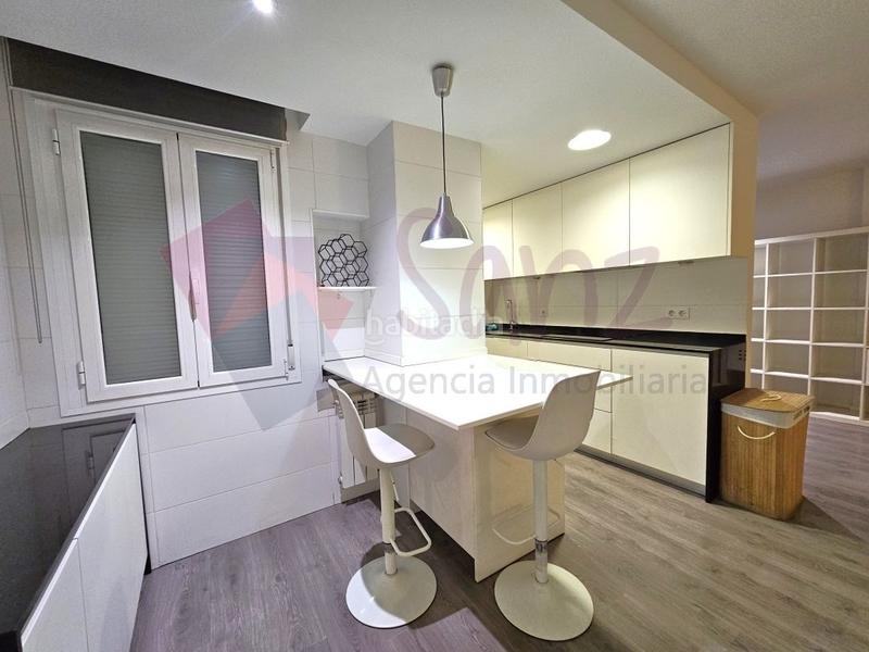 Foto dc66b302-0660-43b5-9ece-fa1b879927e4. Rent apartment with heating in Gran Via Logroño