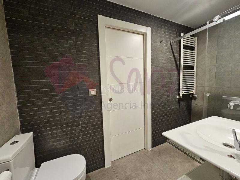 Foto dfa9b710-4b74-4f2a-9279-77f2c910b454. Rent apartment with heating in Gran Via Logroño