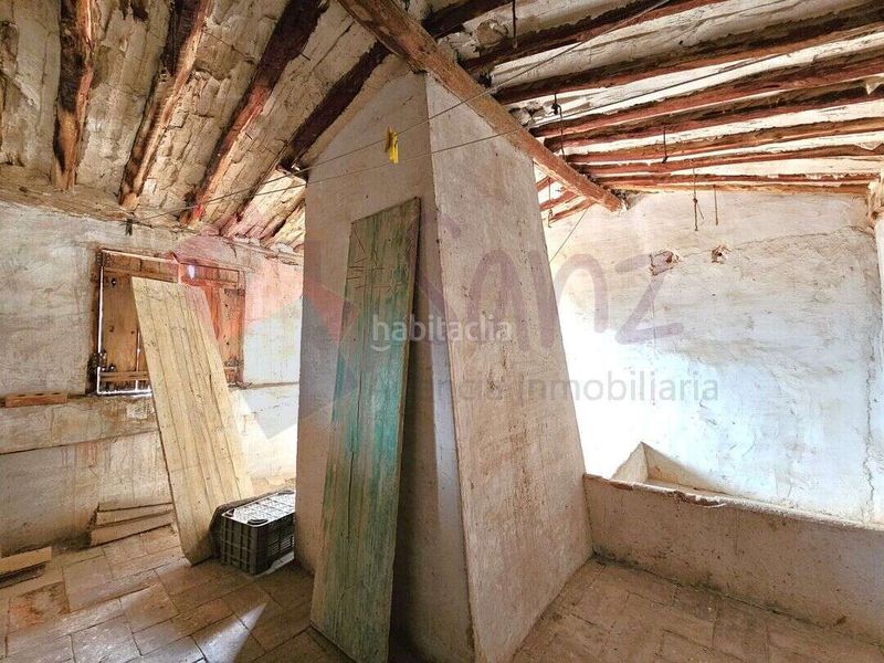 Foto 48eda741-8a04-4bb0-88d6-1fa0042db9bc. Casa amb calefacció aparcament a Ribafrecha