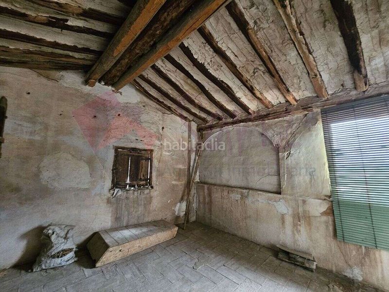 Foto f661a92d-46af-4e64-9edd-0082f7528831. Casa amb calefacció aparcament a Ribafrecha