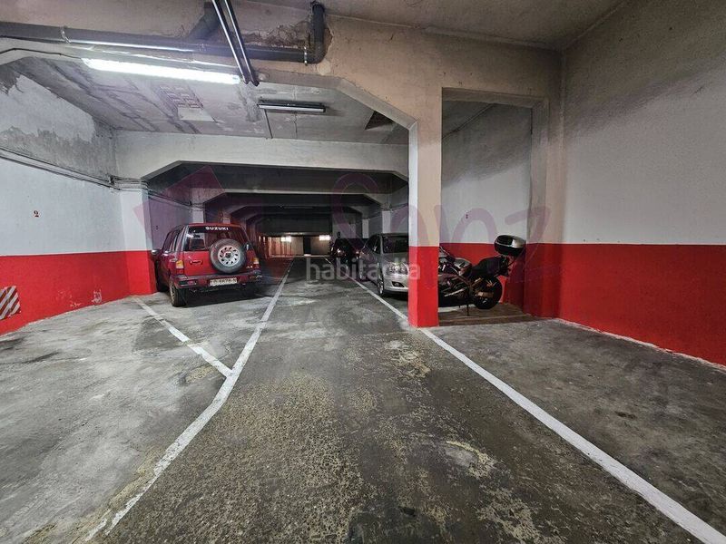 Foto 7f813fe3-7bd3-4b10-a946-125a7cab92c2. Aparcament cotxe a Oeste Logroño