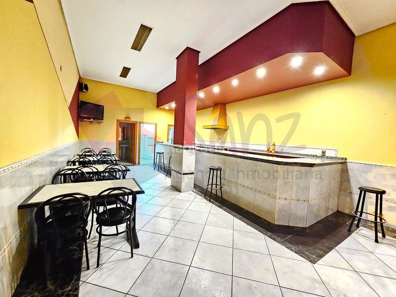 Foto 6a2c78ff-c454-46f4-963b-32be2e9ad9e7. Local comercial a Oeste Logroño