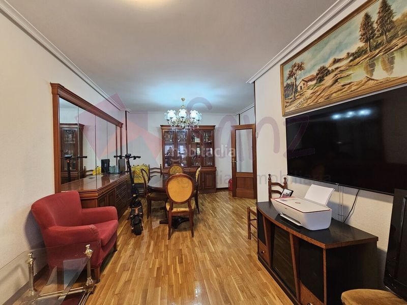 Foto 27a11019-ab68-484d-a9c6-b629e4b266d1. Apartament amb calefacció aparcament a Oeste Logroño