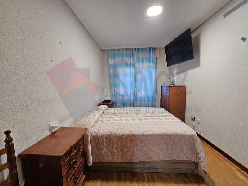 Foto f322828c-d69c-41f7-9344-710d60477803. Apartament amb calefacció aparcament a Oeste Logroño