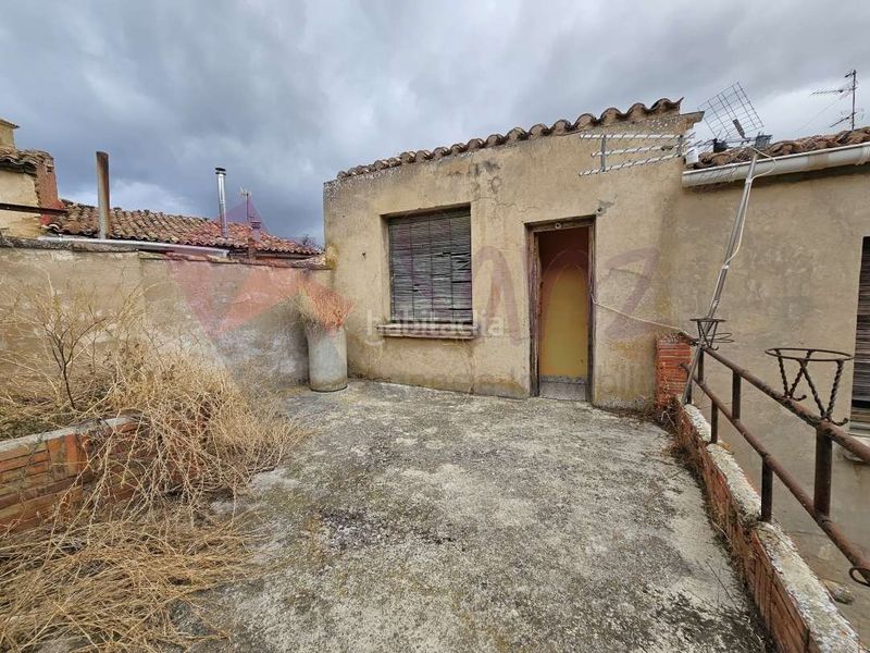 Foto ec21a683-3994-4cec-b74e-b0470e36e9c0. Casa amb aparcament a Bargota