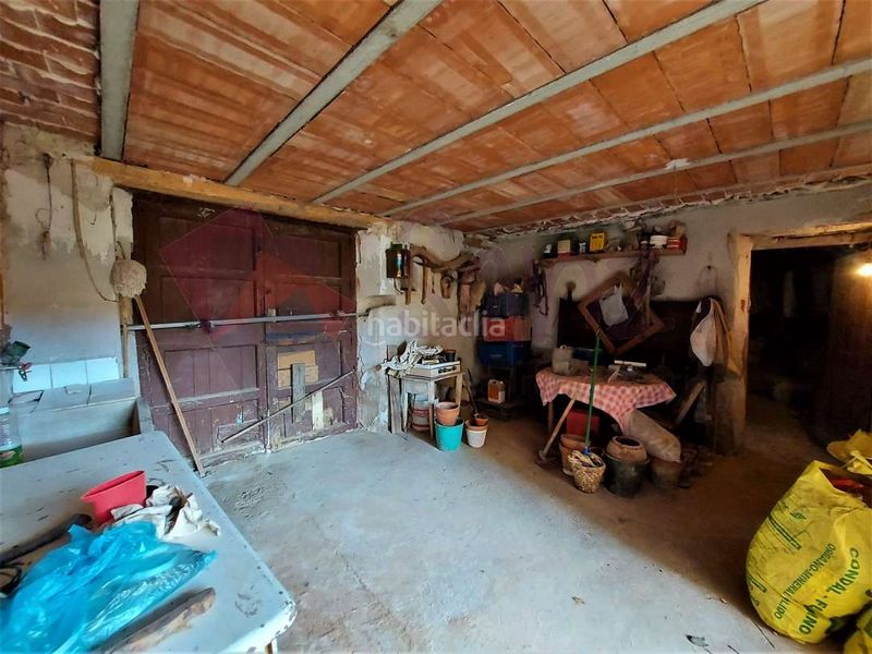 Foto 96d52e86-7d4c-4732-abd4-28509c1bcb52. Casa amb aparcament a Redal (El)