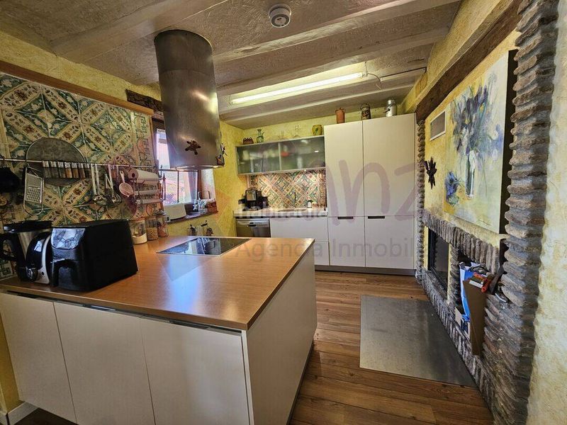 Foto 0e3f9ca5-e66e-46c4-9561-16292fa281c8. Casa exclusiva vivienda en Clavijo