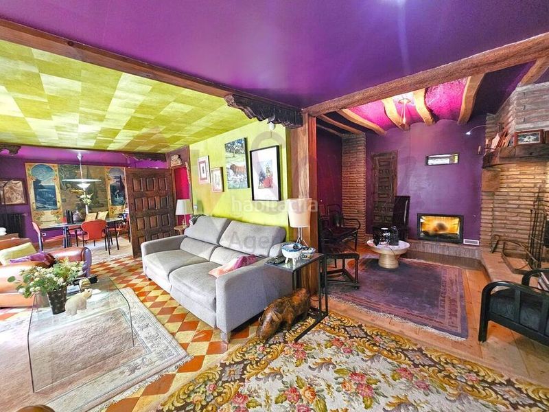 Foto 1e7462f6-927e-4afe-9db2-9ed2e247c852. Casa exclusiva vivienda en Clavijo