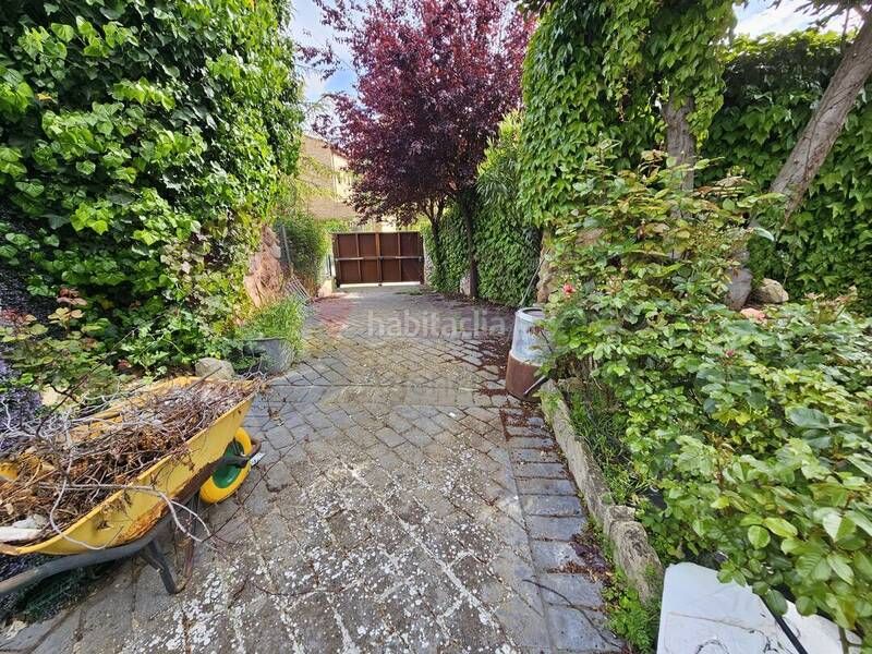 Foto 94df03f1-5d5e-4d1d-8638-a8c16edeae73. Casa exclusiva vivienda en Clavijo