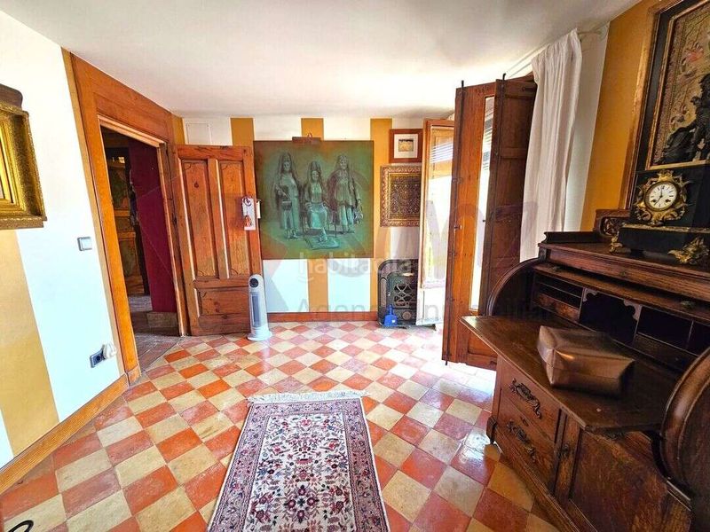 Foto bc85f21b-c77d-49ac-94d7-1fee7a52d753. Casa exclusiva vivienda en Clavijo