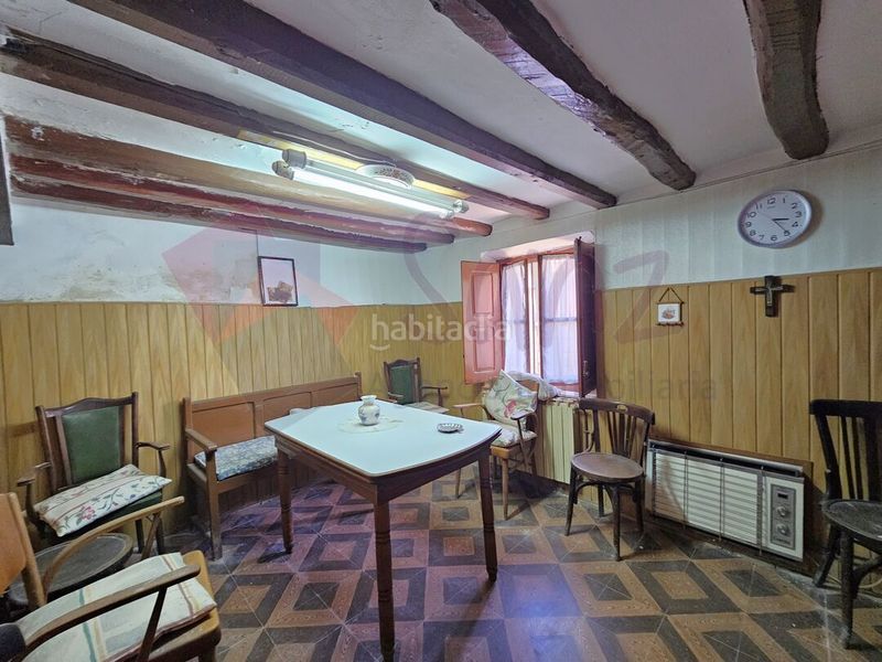 Foto b0e50fef-c264-42ad-a81d-11f8ecd9e004. Casa amb calefacció a Ocón