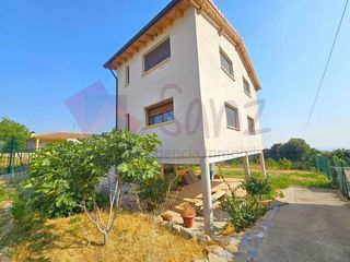 Chalet  Calle callejuela. Oportunidad en sanz. casa independiente en las ruedas de ocón