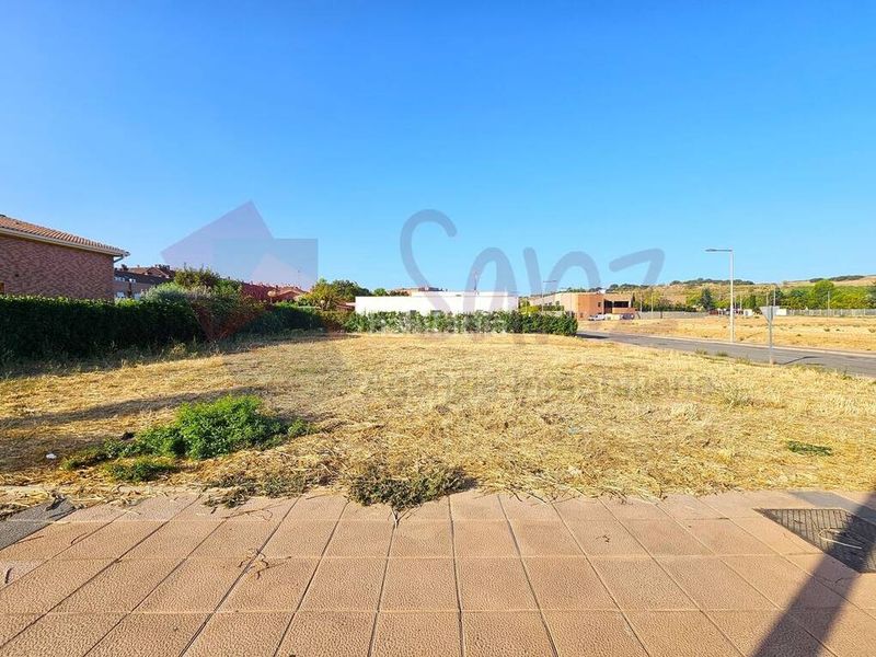Foto 4de33860-2954-4d56-b82e-722813281374. Terreny residencial a calle sor natividad 12 a Fuenmayor