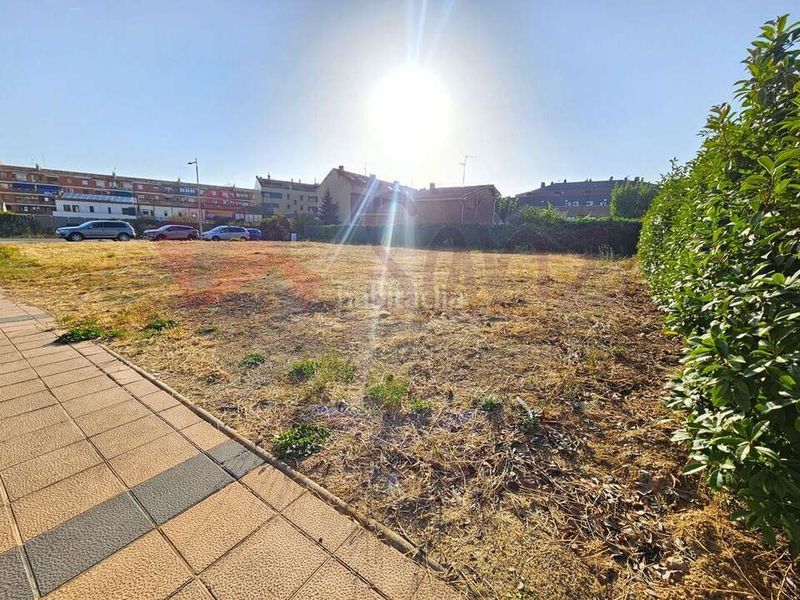 Foto ced5d3f4-6315-48a2-8d6e-412aaffa8707. Terreny residencial a calle sor natividad 12 a Fuenmayor
