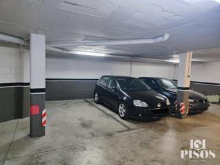 Aparcament cotxe  Lluna. En venta plazas de parking en carrer lluna,   sant cugat del val