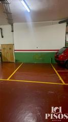 Miete Autoparkplatz  Sant ramon. Plaza de parking en alquiler en zona centro, en la calle sant ra