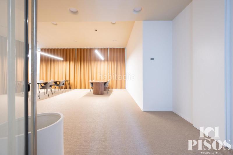 Foto 7beeeb46-5daa-45f8-ab99-521371da90eb. Etagenwohnung mit heizung parking in El Coll Sant Cugat del Vallès