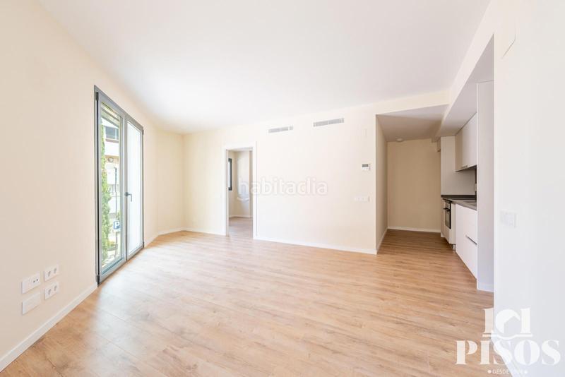 Foto b590095d-8658-418d-8df8-43dec113a678. Etagenwohnung mit heizung parking in El Coll Sant Cugat del Vallès