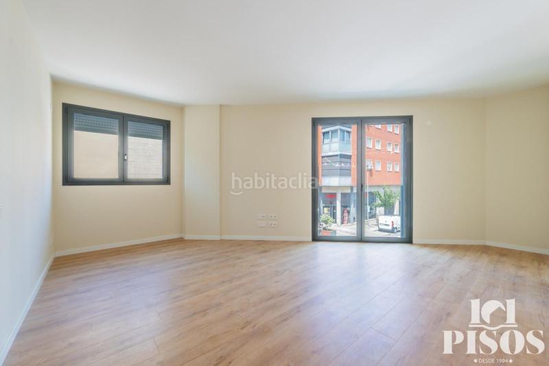 Foto e87d6e9a-74db-46dc-8350-4439801da618. Etagenwohnung mit heizung parking in El Coll Sant Cugat del Vallès