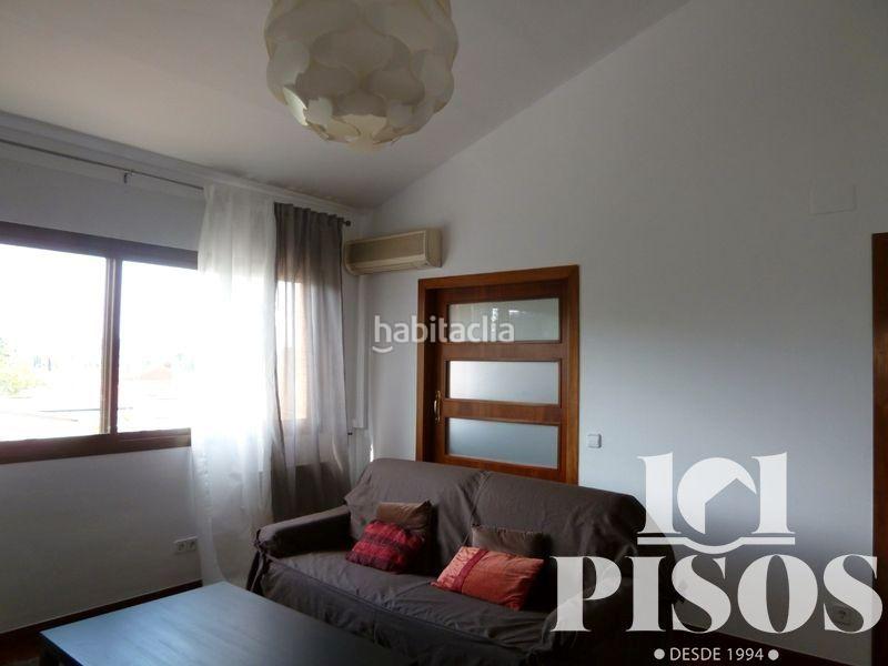 Foto 1ea29af8-5f8c-4d88-aaed-819d16258a1f. Alquiler ático alquiler ático amueblado, en zona de lEixample, a 3min de esade en Sant Cugat del Vallès