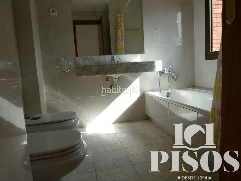Foto 5015fc89-2edd-4e06-a9a9-34ff3739fe40. Miete dachwohnung mit heizung pool in Eixample Sant Cugat del Vallès