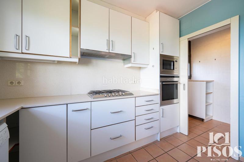 Foto 4d8a3805-d798-44a9-9ad8-2ad01421a2f5. Chalet avec chauffage dans La Floresta Sant Cugat del Vallès