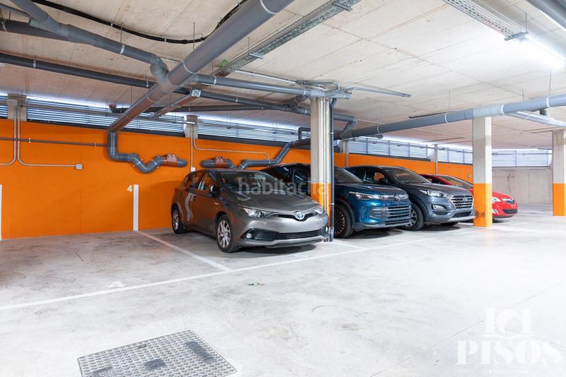 Foto 033dc8cd-bc0f-4ed7-8871-b4a47932fdda. Pis amb calefacció aparcament piscina a Centre-Cordelles Cerdanyola del Vallès