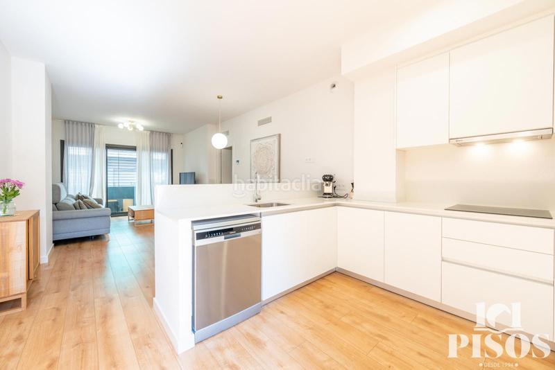 Foto 03b79422-4d61-4c67-ba69-7788cd64dea1. Pis amb calefacció aparcament piscina a Centre-Cordelles Cerdanyola del Vallès