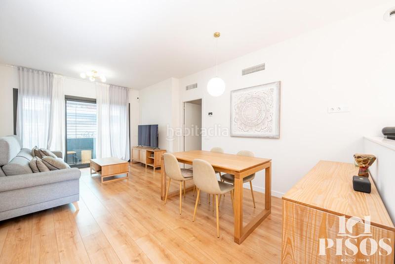 Foto 3b5ed398-aca8-4bc4-b66a-5b8fb40e7170. Pis amb calefacció aparcament piscina a Centre-Cordelles Cerdanyola del Vallès