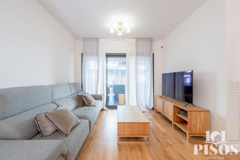 Foto 43c76374-115b-4cbf-9554-83c1412751ae. Pis amb calefacció aparcament piscina a Centre-Cordelles Cerdanyola del Vallès