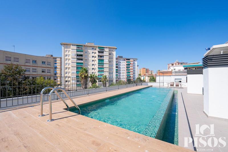 Foto c5caf85b-6015-4e0e-b0fd-123b63b37027. Pis amb calefacció aparcament piscina a Centre-Cordelles Cerdanyola del Vallès