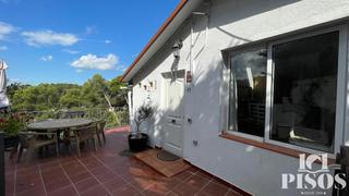 Lloguer Xalet  Catalpa. Casa muy mona y acogedora con piscina, jardín y espacio polivale