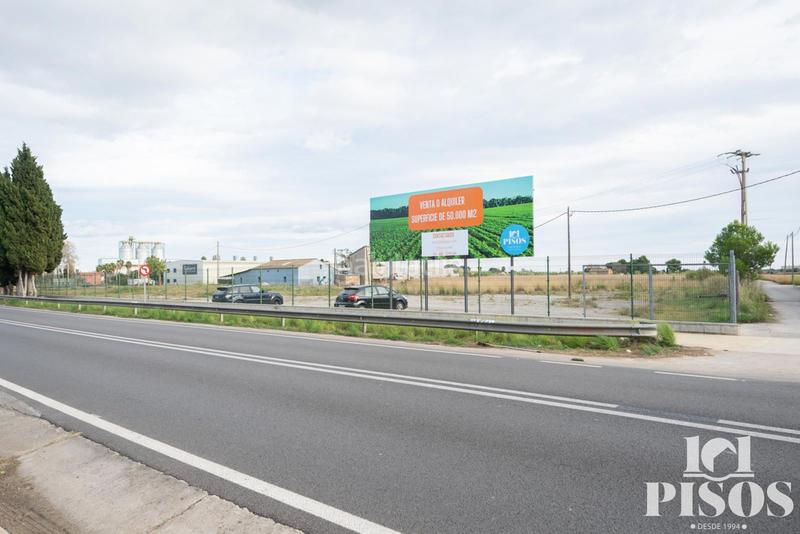 Foto 4fde8c85-7264-41cc-84d4-62915a9d9aaa. Finca rústica a Centre-Estació Gavà