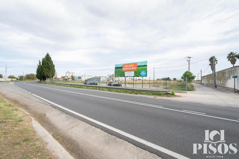 Foto 6dd8bdbd-94ff-4220-abee-d87eb63b071f. Finca rústica a Centre-Estació Gavà