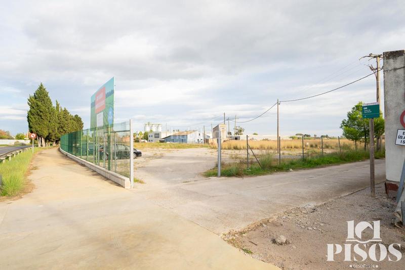 Foto a354b114-3c2e-4882-8c83-a97208508272. Finca rústica a Centre-Estació Gavà