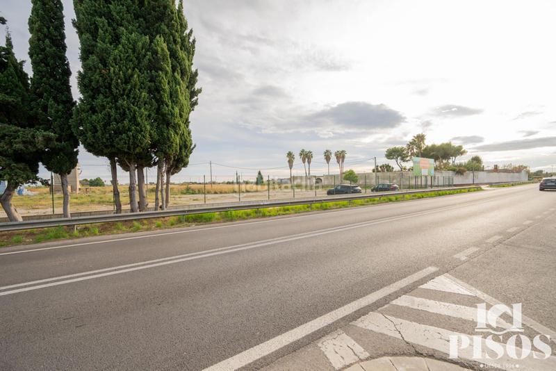 Foto af39df50-101d-46f2-bb59-de87f3e3c7b4. Finca rústica a Centre-Estació Gavà